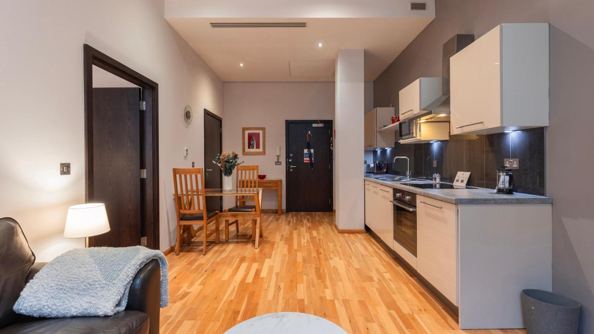 Cannon Street Serviced Apartments By Lovelystay Londres Exterior foto