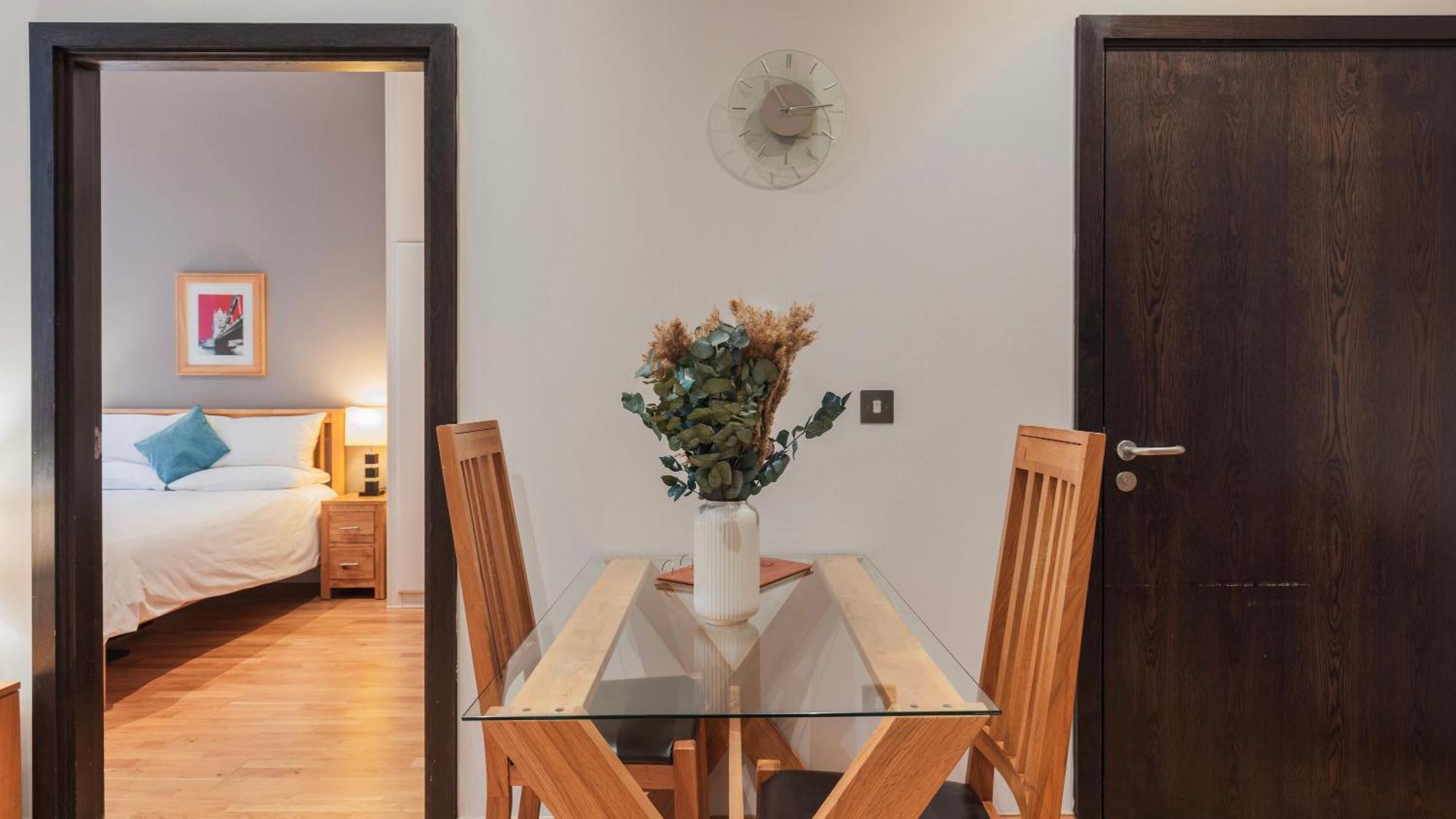 Cannon Street Serviced Apartments By Lovelystay Londres Exterior foto